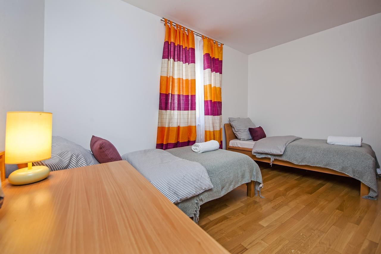 Apartment Campanile ロヴィニ エクステリア 写真